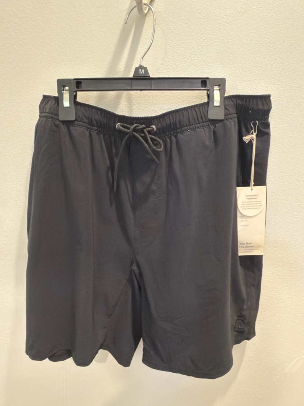 Vuori Elevate Kore Short lined Performance Drawstring - Black NWT